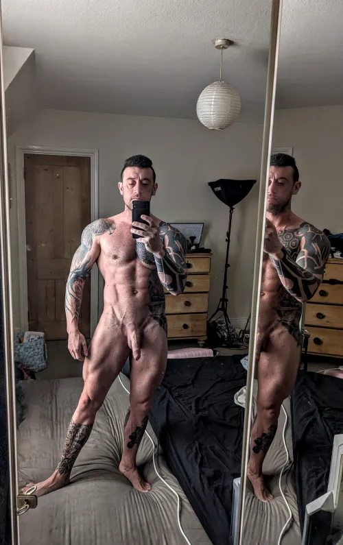 Thumbnail Selfie Tales: Multiple Morning Shots of Hot Guys with Tattoos