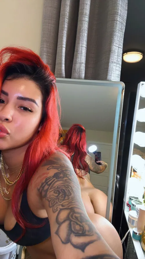 Thumbnail Connect with Latin Milfs in 'Desire to Connect with a Redditor' by yvettediazxo