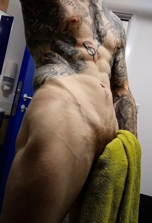 Thumbnail J-Cea's Freshly Showered Hot Guys with Tattoos Display