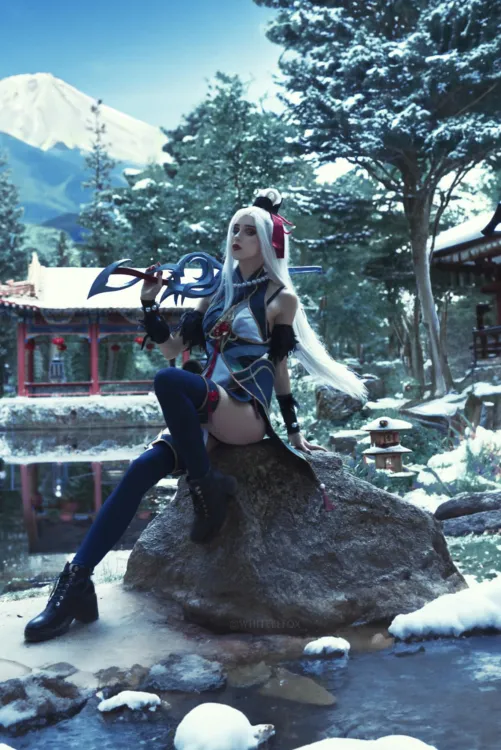 Thumbnail xFoxyCosplay Transforms into Snow Moon Caitlyn in Cosplaygirls