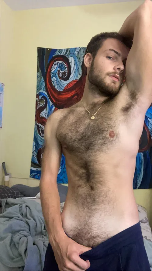 Thumbnail New to the Hairy Men Community: Finding My Place