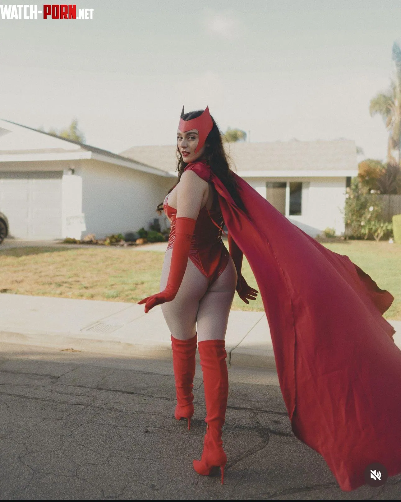 Love that booty Taya Miller is packing as Scarlet Witch by Pandahkills