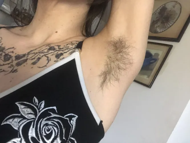 Thumbnail Fetish Exploration: Playing with Hairy Armpits by _Magdalena_0 | armpitfetish Category