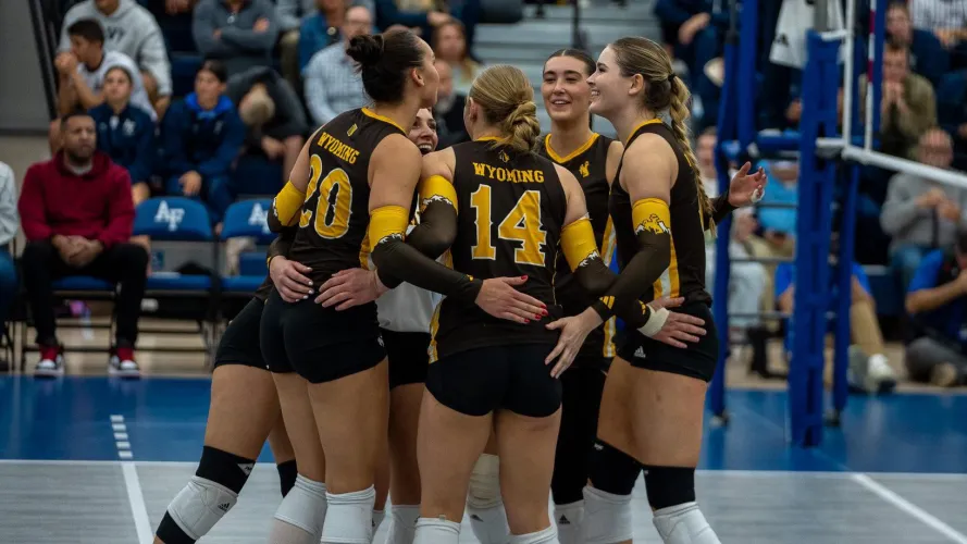 Thumbnail University of Wyoming Volleyball Team by shipkastroke