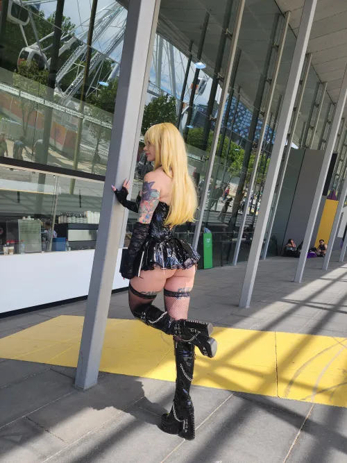 Thumbnail Deathnote Delight: Misa Cosplay by HyliaFawkes | cosplaybutts