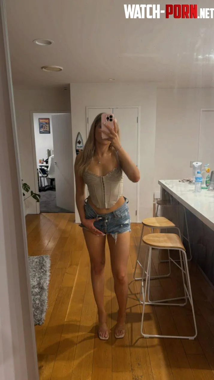 Felling sexy on my top and denim short by Cutie_xoxo5