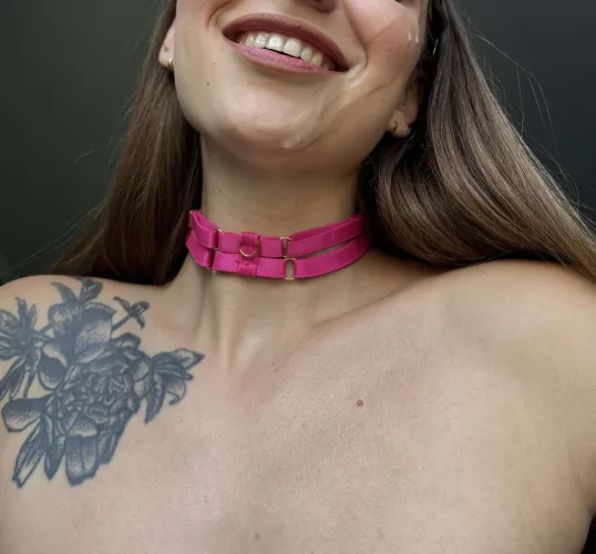 Thumbnail SaraLoveCoockie Flaunts Stunning Accessories on Gorgeous Neck