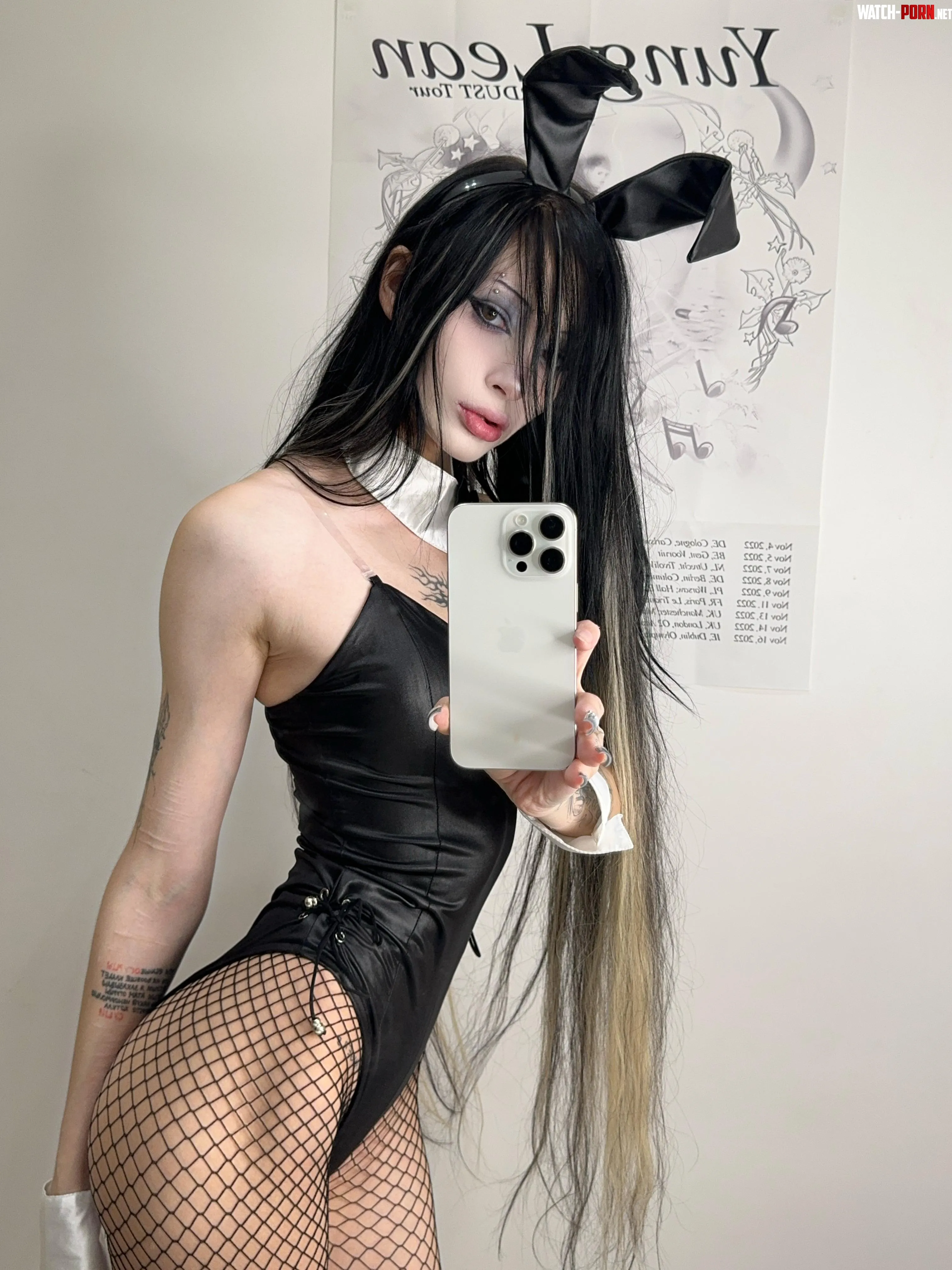 goth slutty bunny by kaiko_riko