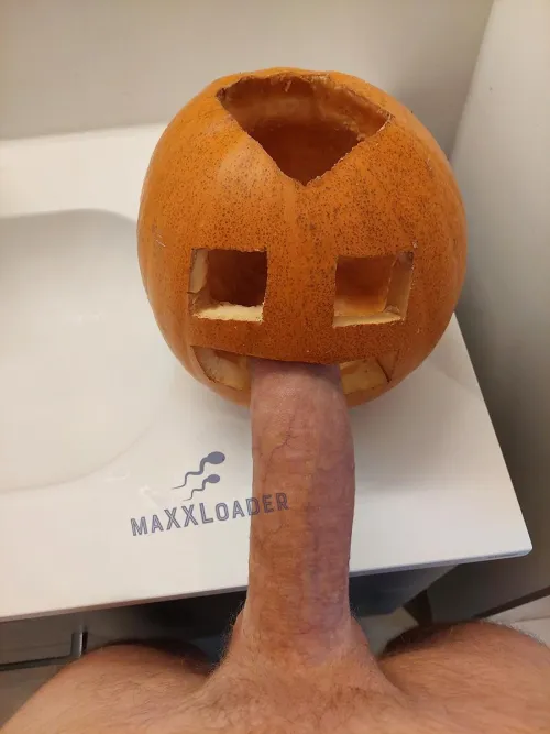 Thumbnail Happy Halloween Delights: Dive into ThickDick with maXXLoader_