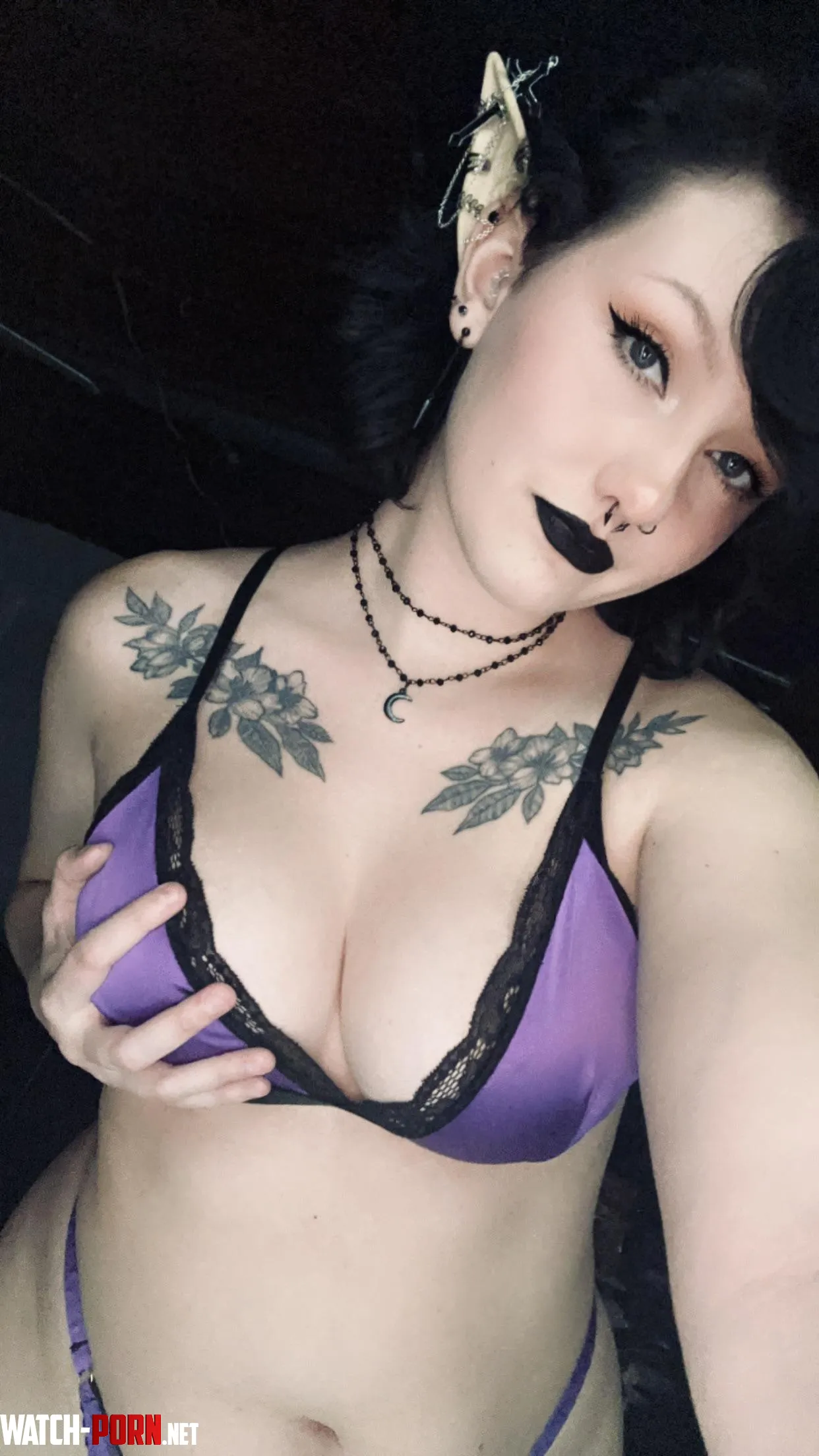 Just know once you enter my pussy you cant pull out until Im creampied  by AlyxIvy