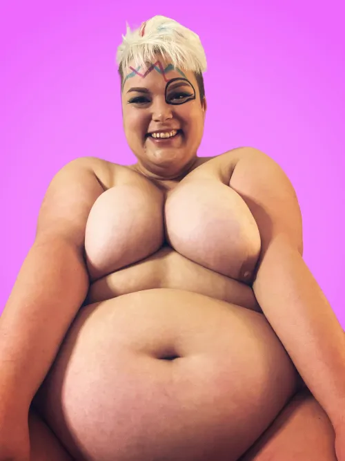 Thumbnail SSBBW Halloween Fun: Weird Barbie Play - Chubby_Lovey24