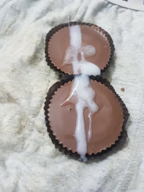 Thumbnail Cum on Reese's Peanut Butter Cups by Damonready - Unveiling gaycumsluts