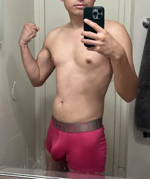 Thumbnail PixelMonster10 Dares: How Do I Look in Pink? Boys Gone Wild Revealed