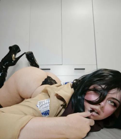 Thumbnail Ok-Run4386's Custom Videos as Mikasa in Intriguing CosplayGirls Tale