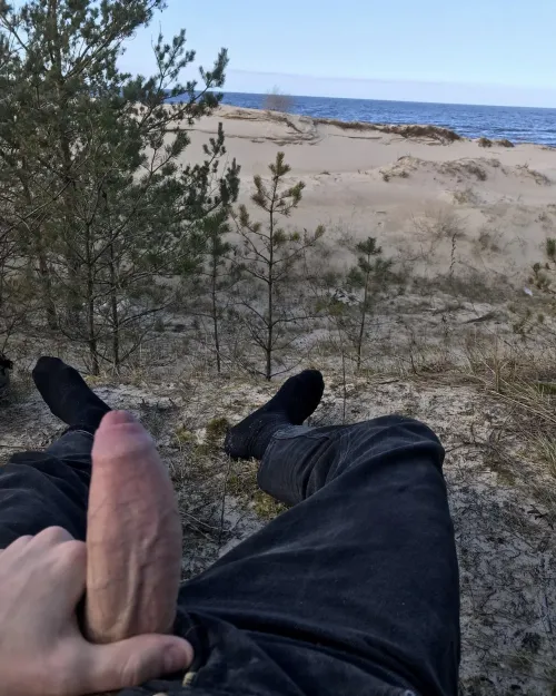 Thumbnail Exploring Outdoor Adventures: _gofer's Journey in Gaymersgonewild