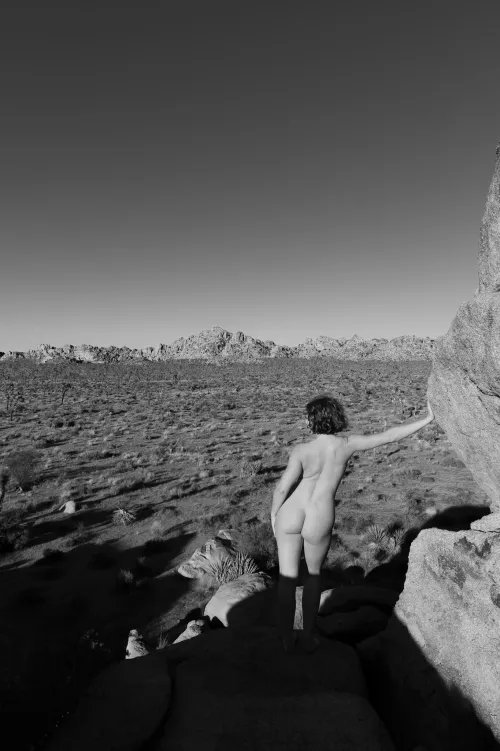 Thumbnail Mrtz_photo Captures Sam in the Desert | SexyButNotPorn