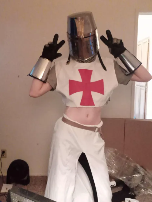 Thumbnail Dame_Puffball Explores Knightly Royalty 3 within the Femboy Community