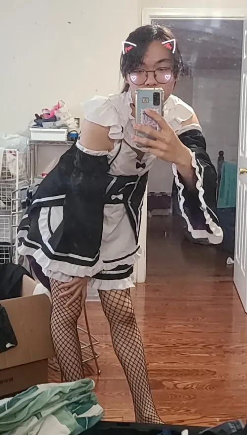 Thumbnail Just Another Femboy Maid for Halloween - WynnChairman's Tale