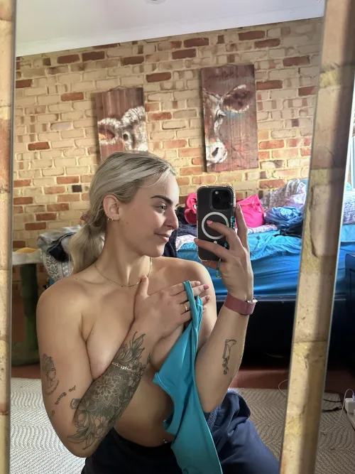 Thumbnail _clumsy_babe Asks: Are Small Tits Still Suckable?