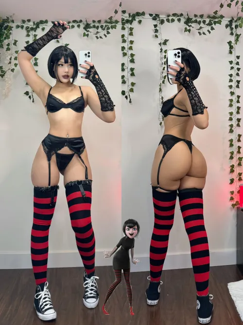 Thumbnail Cosplaybutts: Mavis from Hotel Transylvania by strawbunnix