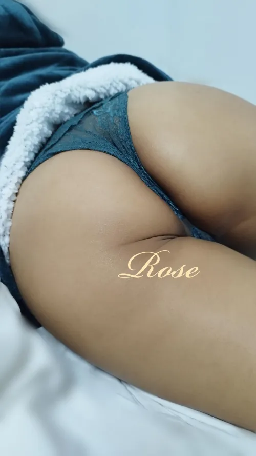 Thumbnail Rose Unveiled: A Story of Sensuality | Free_Rose_