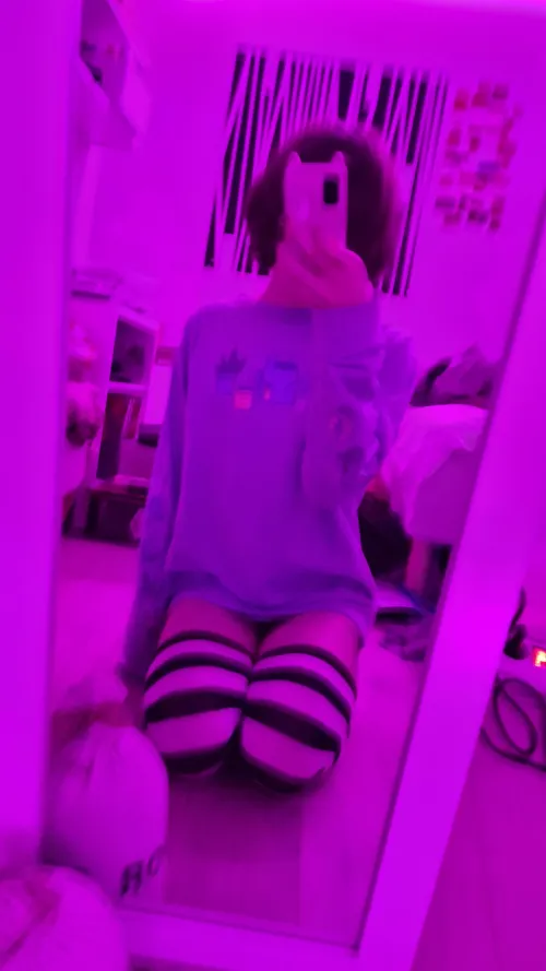 Thumbnail Floor Selfie - Ignore the Mess: shortcake____'s Candid Femboy Quick Snap