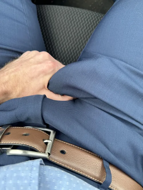 Thumbnail Wide_Foundation31 Shares 'Work Break Bulge' Experience