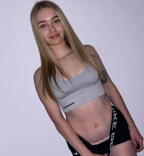 Thumbnail Fitness & Fun: CreamyyBabbyy's Supportive Sportswear