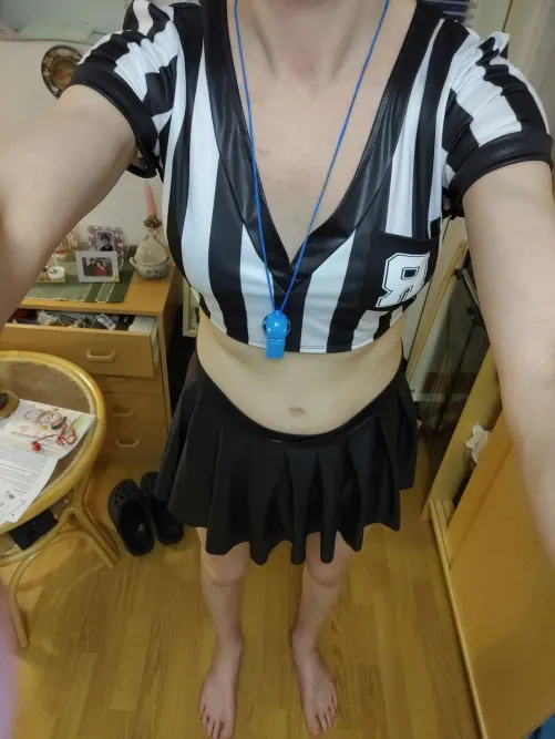 Thumbnail OkLettuce5213 Stuns in the Referee Outfit: An Iconic Look