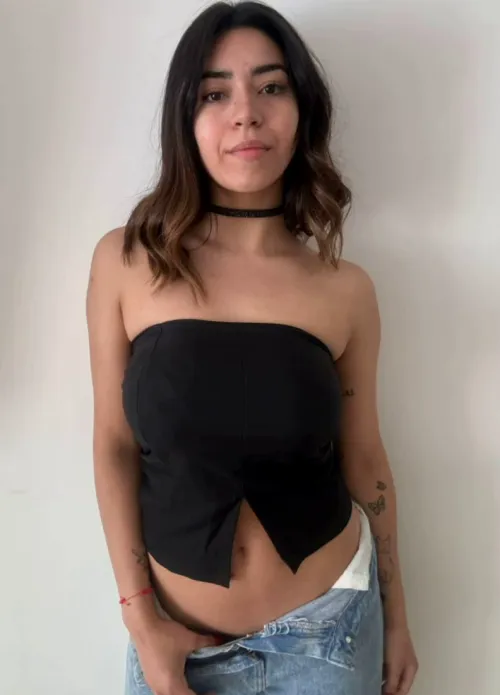 Thumbnail Crop Top Elegance: euphoricbaddie's Sexy Style