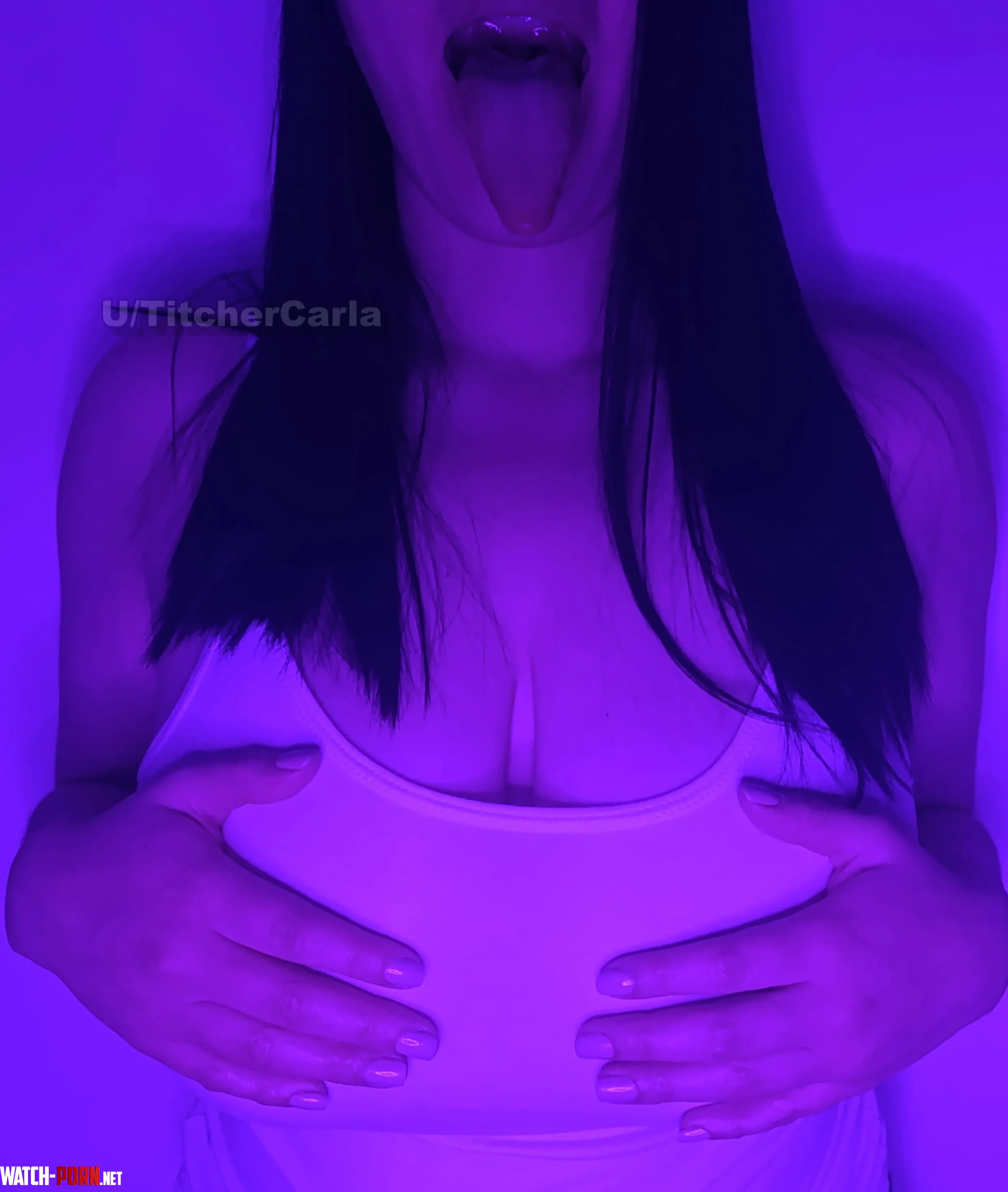 Massive tits and tongue by TitcherCarla