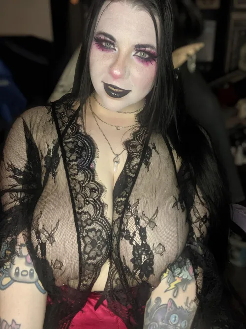 Thumbnail Unveiling the Erotic World of Gothic Lust with Yourwitchygirl in the gothsluts Community