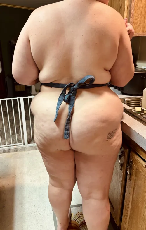 Thumbnail BelleBordeaux3's Baking Tips and Tricks in onlynudechicks