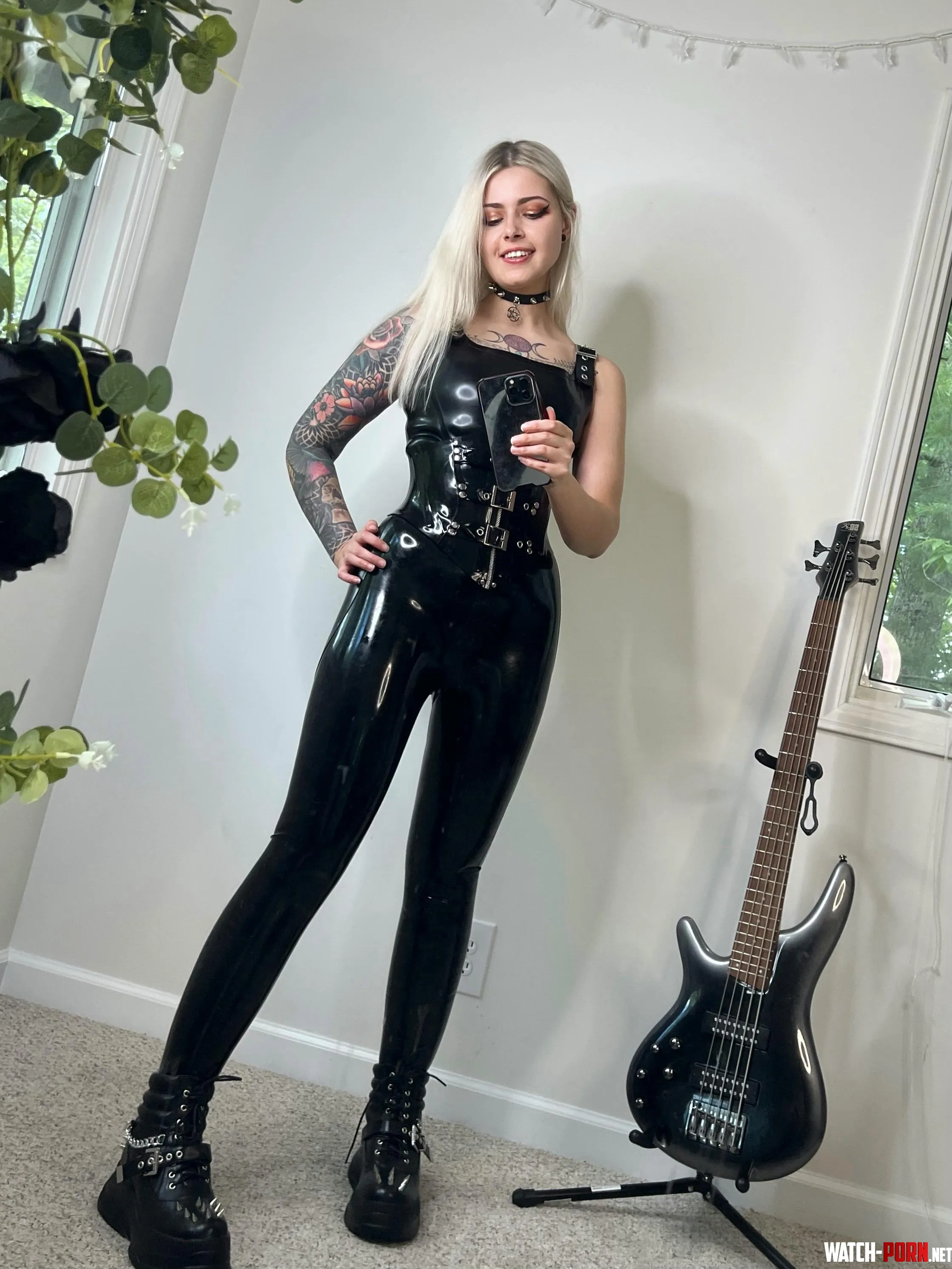 Focus on me and my shiny catsuit by MistressMercyxoxalt