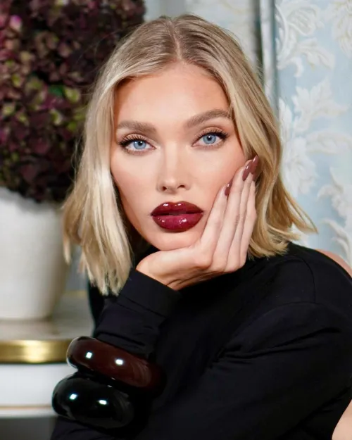 Thumbnail Elsa Hosk: A Model to Watch Out For by Conscious-Dingo4463