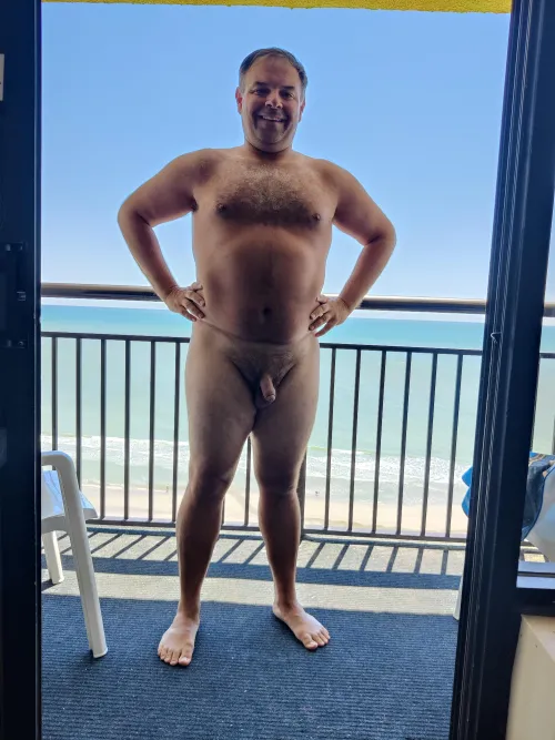 Thumbnail Body Confidence Journey: BillyIsNaked's Bold Revelation