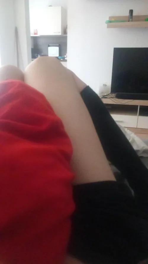 Thumbnail Craving a Hug? Join Relative_Farm_1441 | Femboy