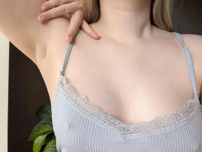 Thumbnail Sensual Invitation: Delving into the Armpit Experience | pixiiie_chloe