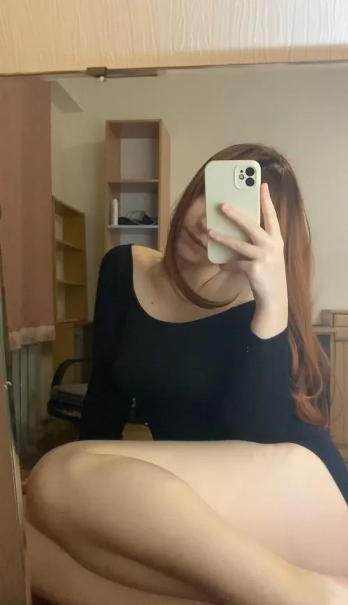 Thumbnail hornigurrl's MirrorSelfie: Am I Sexy Enough?