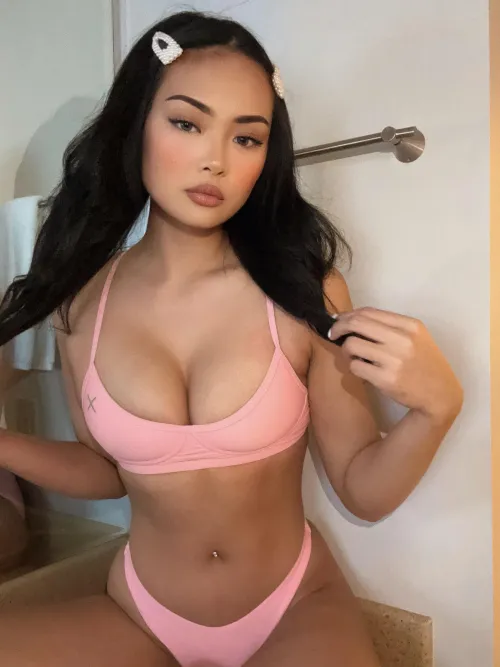 Thumbnail Feeling Cute and Playful - asiansgonemild