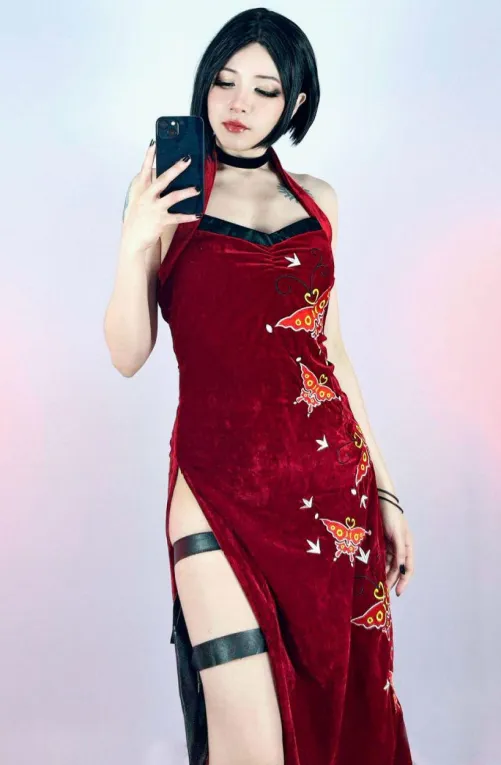 Thumbnail Stella's Stunning Ada Wong Cosplay | SthormyStar