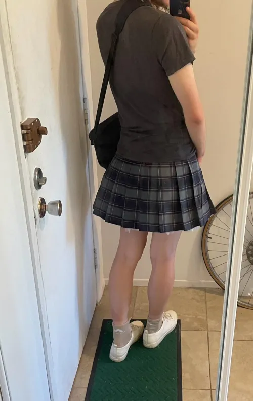 Thumbnail Exploring Outfits with No_Initial_5548 in the femboy Category