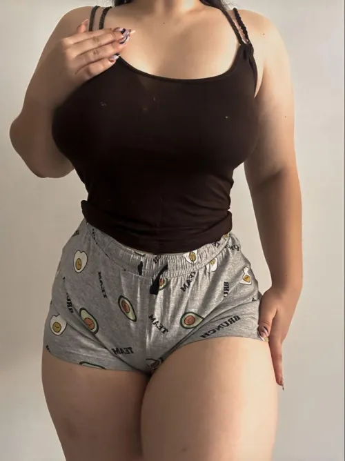 Thumbnail Enjoy Thick Surprises with Lil_Wicked_Evelyn's Insights in Thighs