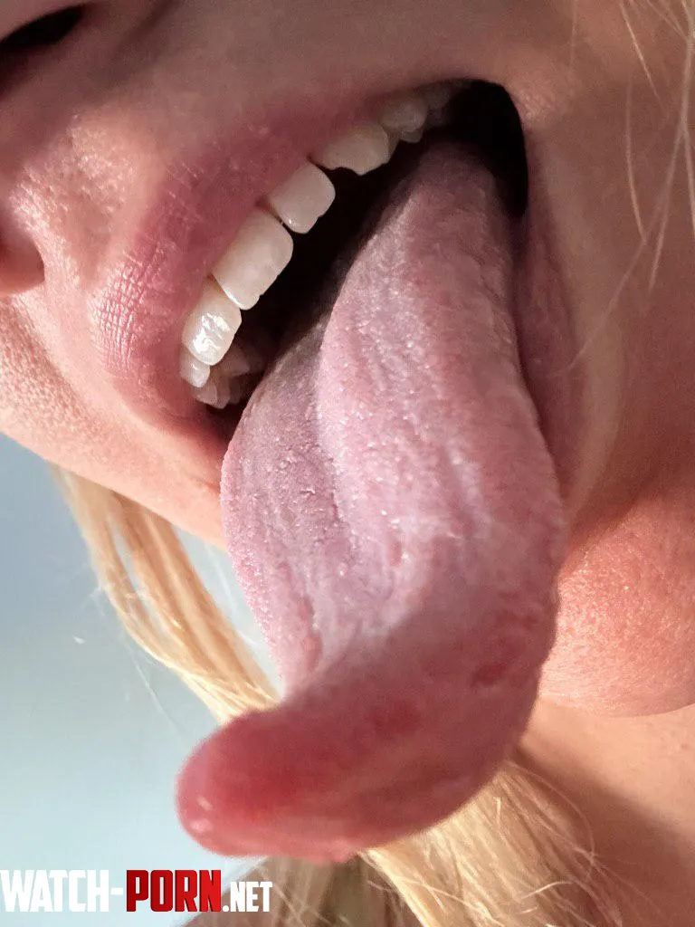 The best tongue youll see by jennyahegaoblonde