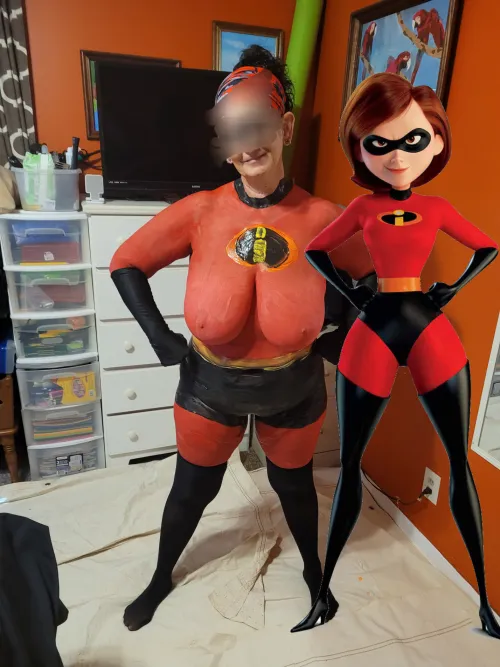 Thumbnail Mrs. Incredible Realism: Cosplay by slaphappyass