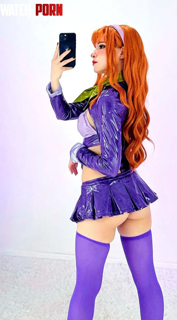 My Daphne cosplay Stella  by SthormyStar