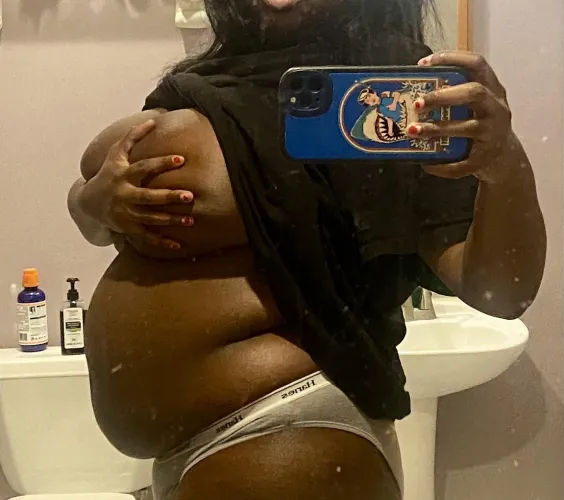 Thumbnail Super Bloated Confessions from chuncky_cutie | Stuffers