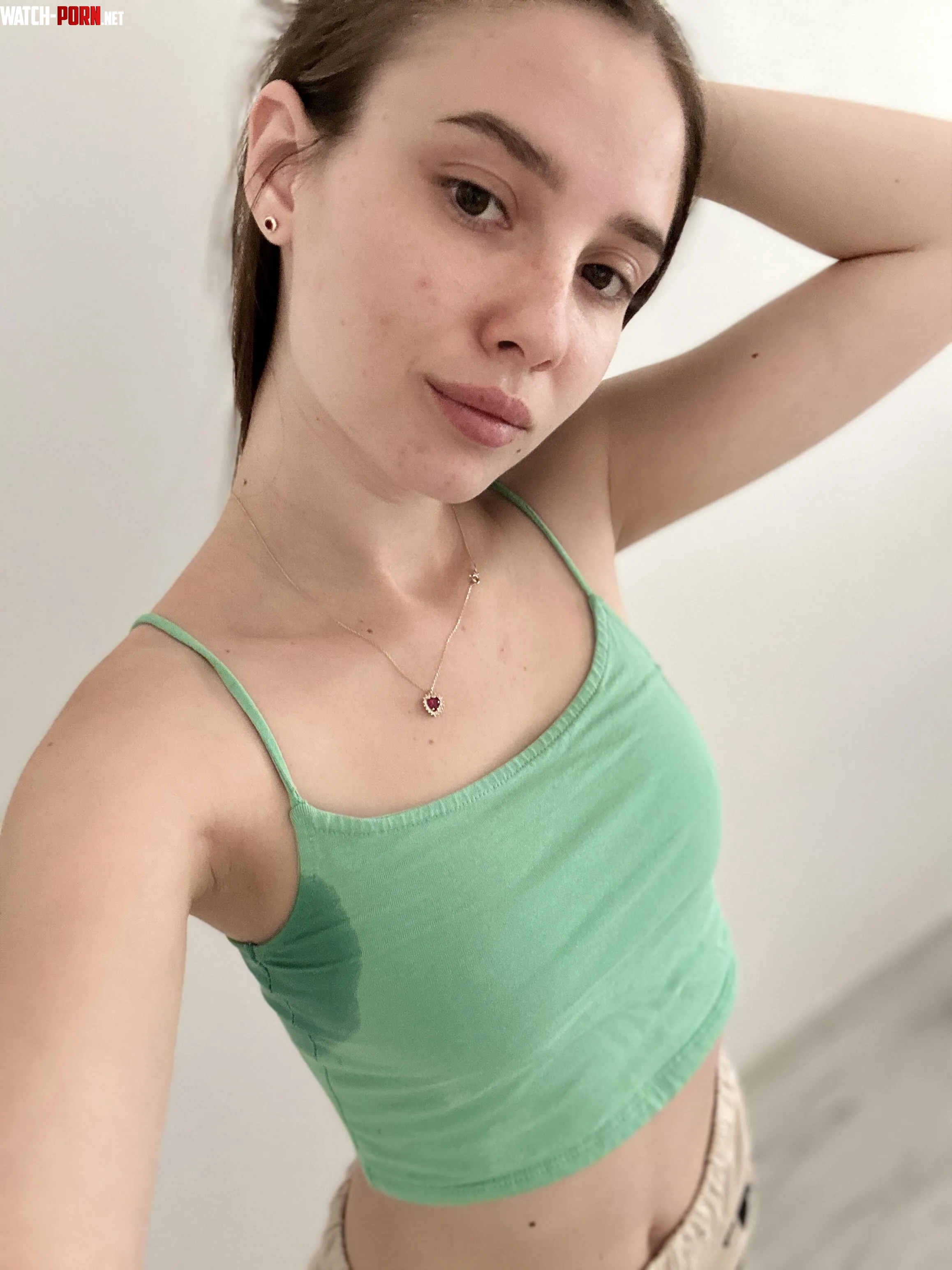 I feel sexy with sweaty armpits by Kiwi_Go_