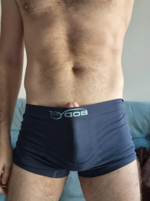 Thumbnail Confined Comfort: Walking in Boxers with alteregoorisit's Tip Reveal in the boxershorts