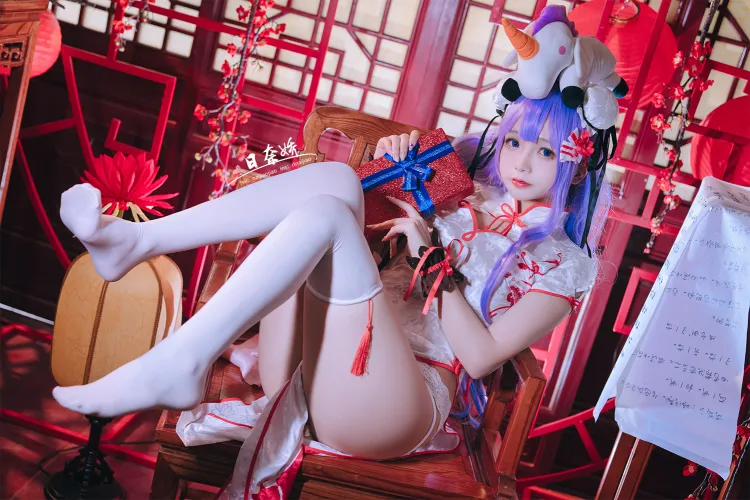 Thumbnail Cosplay Delight: Naijiaojiao Brings Azur Lane Unicorn to Life